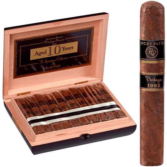 Rocky Patel Vintage 1992 Peitite Corona 4.5 * 44